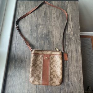 Coach purse/ crossbody bag